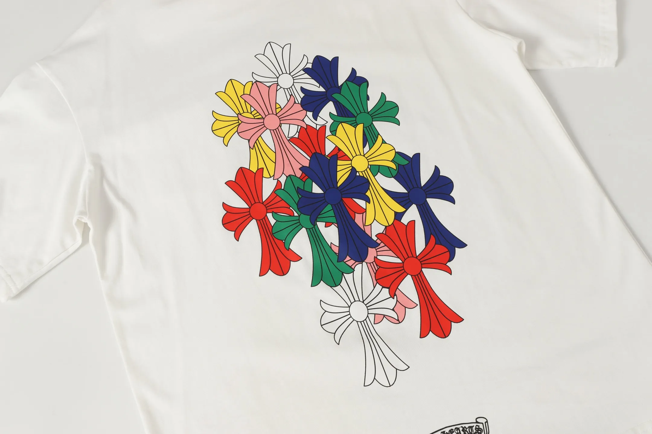 P160 -Chrome Hearts/Chrome Hearts 23ss color cross✝️Sanskrit letter printed short-sleeved T-shirt -High weight, high density and high quality. The wool is soft, delicate and skin-friendly. It feels soft and silky. It has excellent warmth and skin-friendly properties.